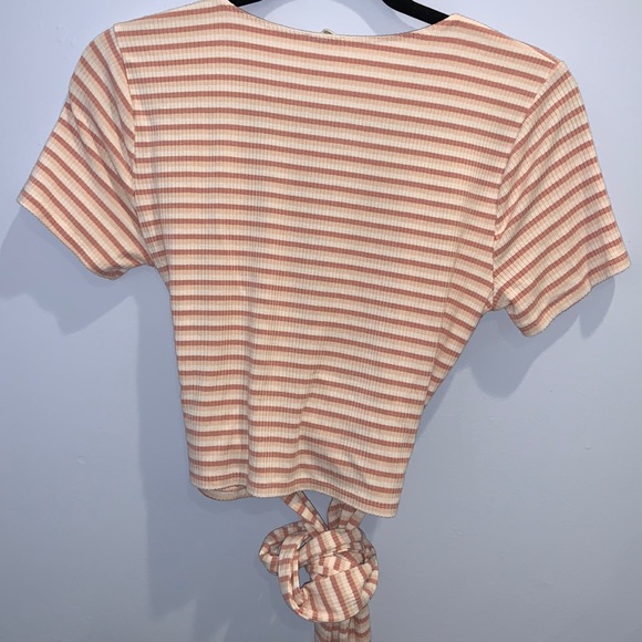 Crop Top with Front Tie - Picture 2 of 2